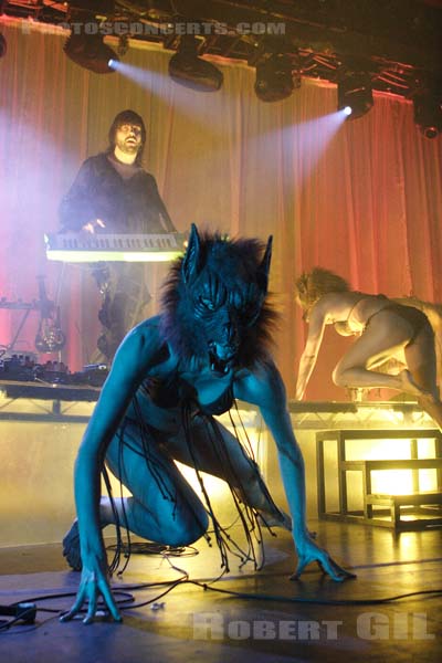 GOLDFRAPP - 2006-02-07 - PARIS - Elysee Montmartre - 